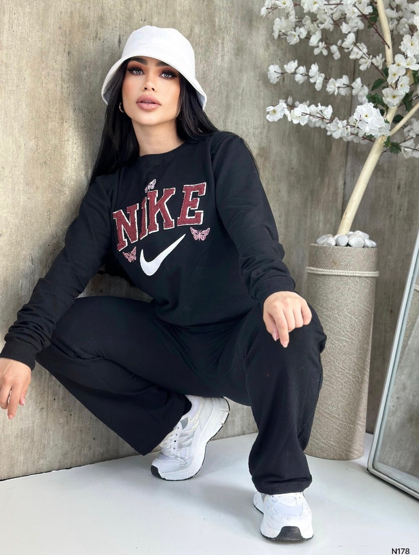 Set Nike