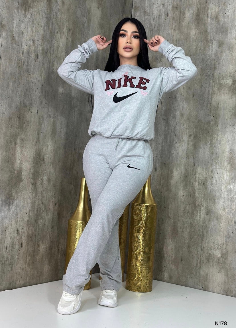 Set Nike