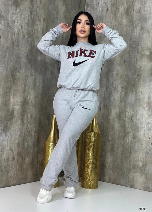 Set Nike